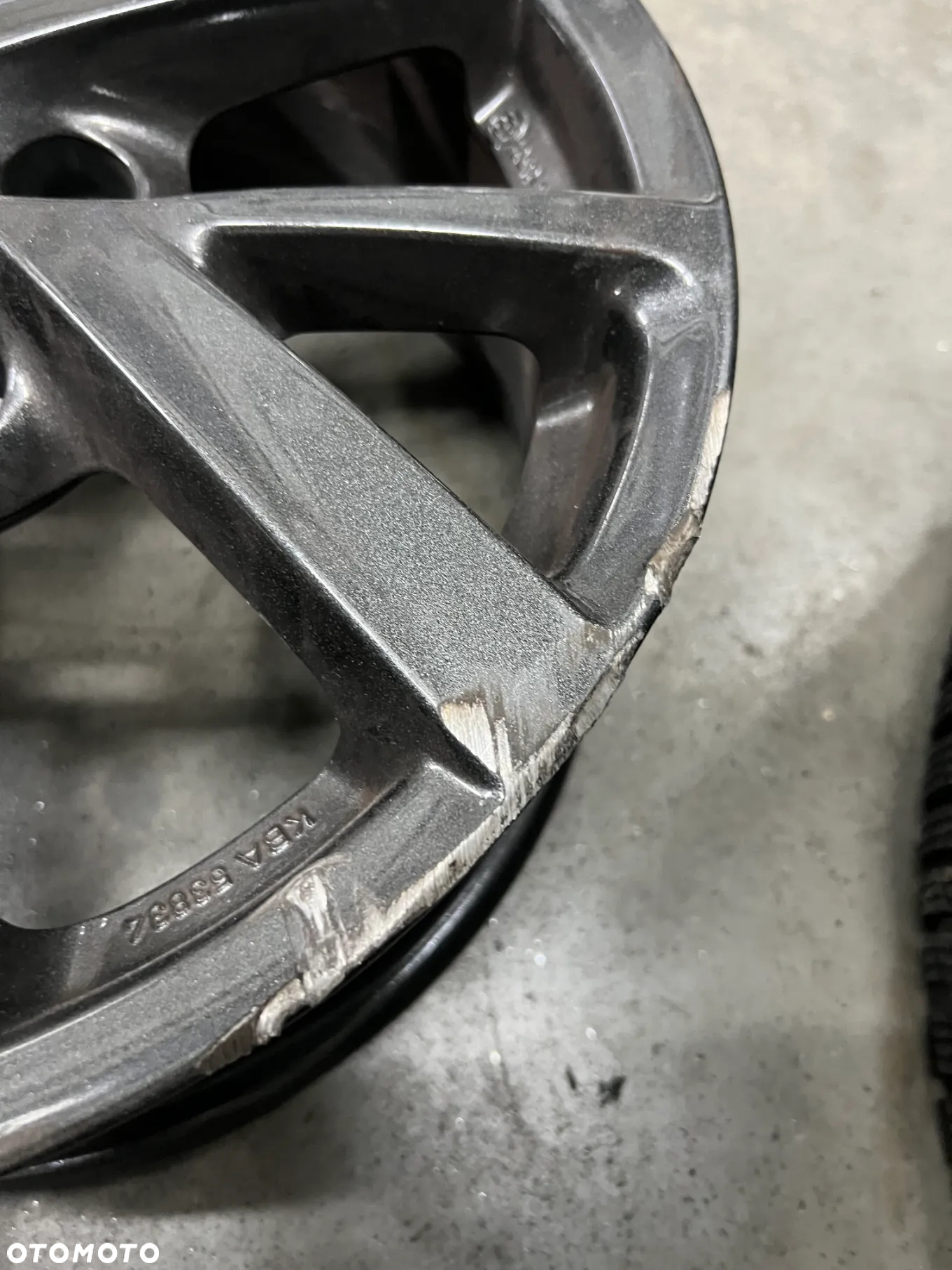 Felga Mazda 3 cx30 16'' dekielek czujnik - 2