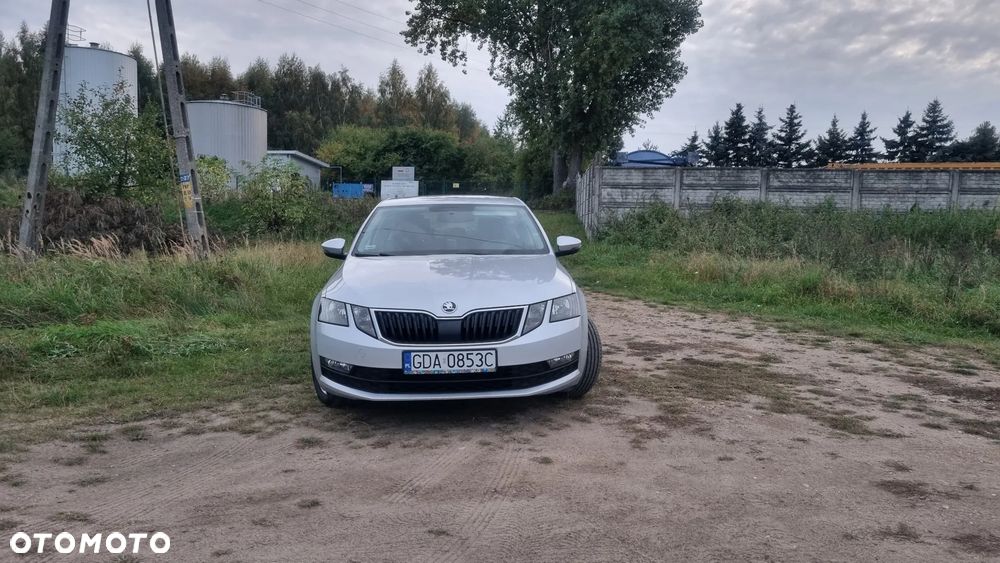 Skoda Octavia - 3