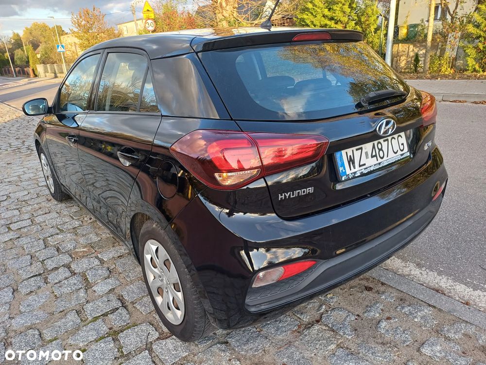 Hyundai i20 1.2 BlueDrive Classic + - 9