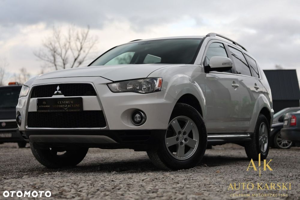 Mitsubishi Outlander - 3