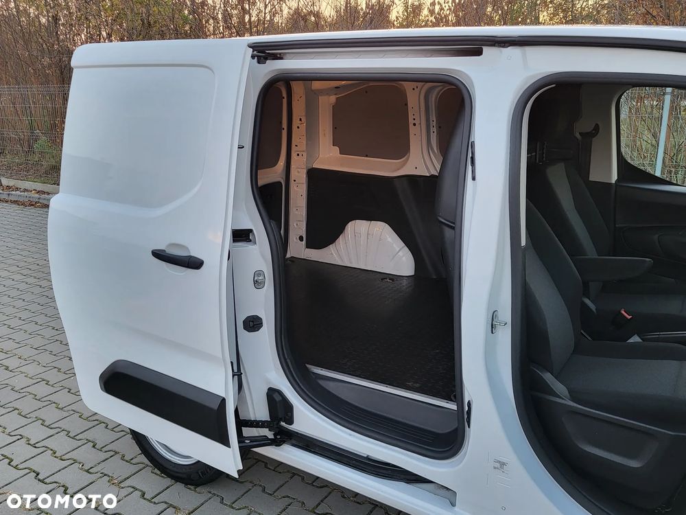Toyota ProaceCity - 16