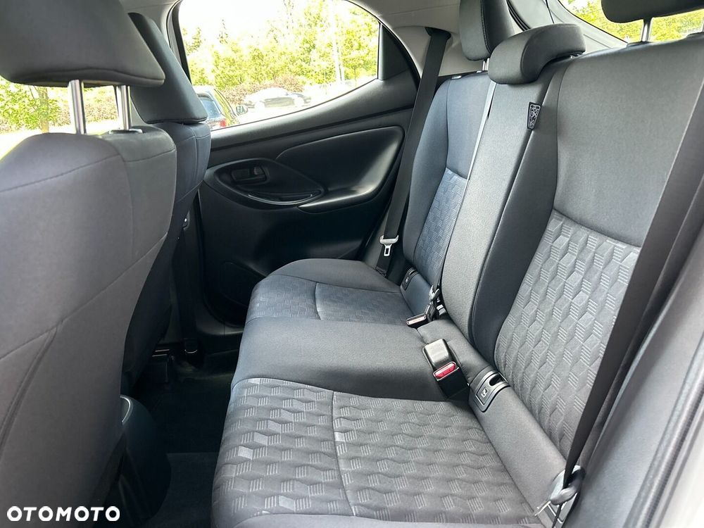 Toyota Yaris 1.5 Comfort - 23