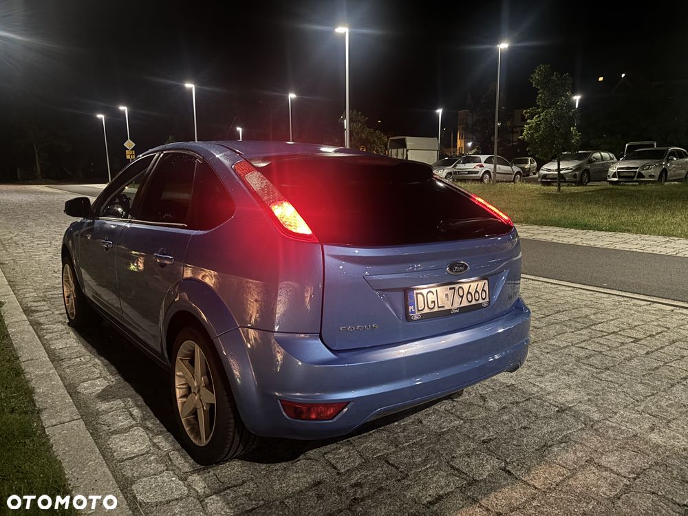 Ford Focus 1.6 16V Style - 28