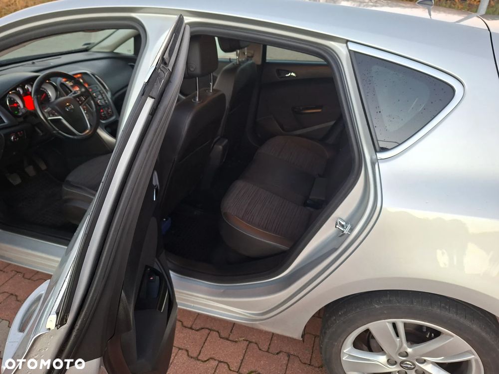 Opel Astra 1.4 Turbo ecoFLEX Start/Stop ENERGY - 9