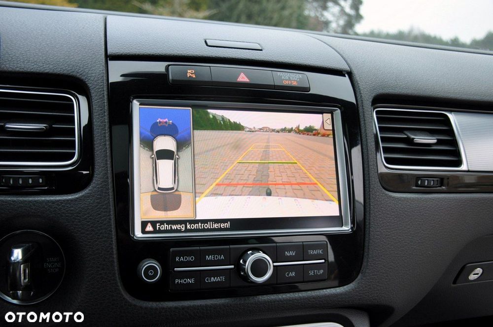 Volkswagen Touareg - 36