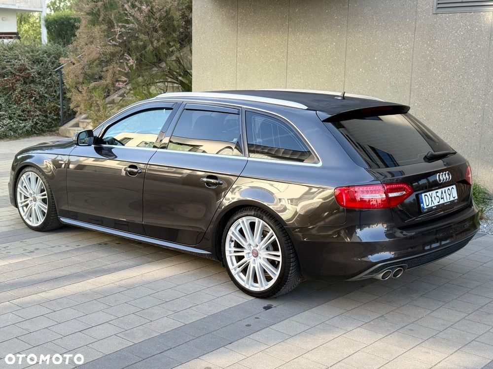Audi A4 Avant - 27