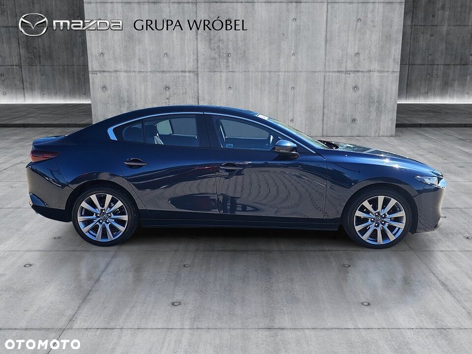 Mazda 3 - 4