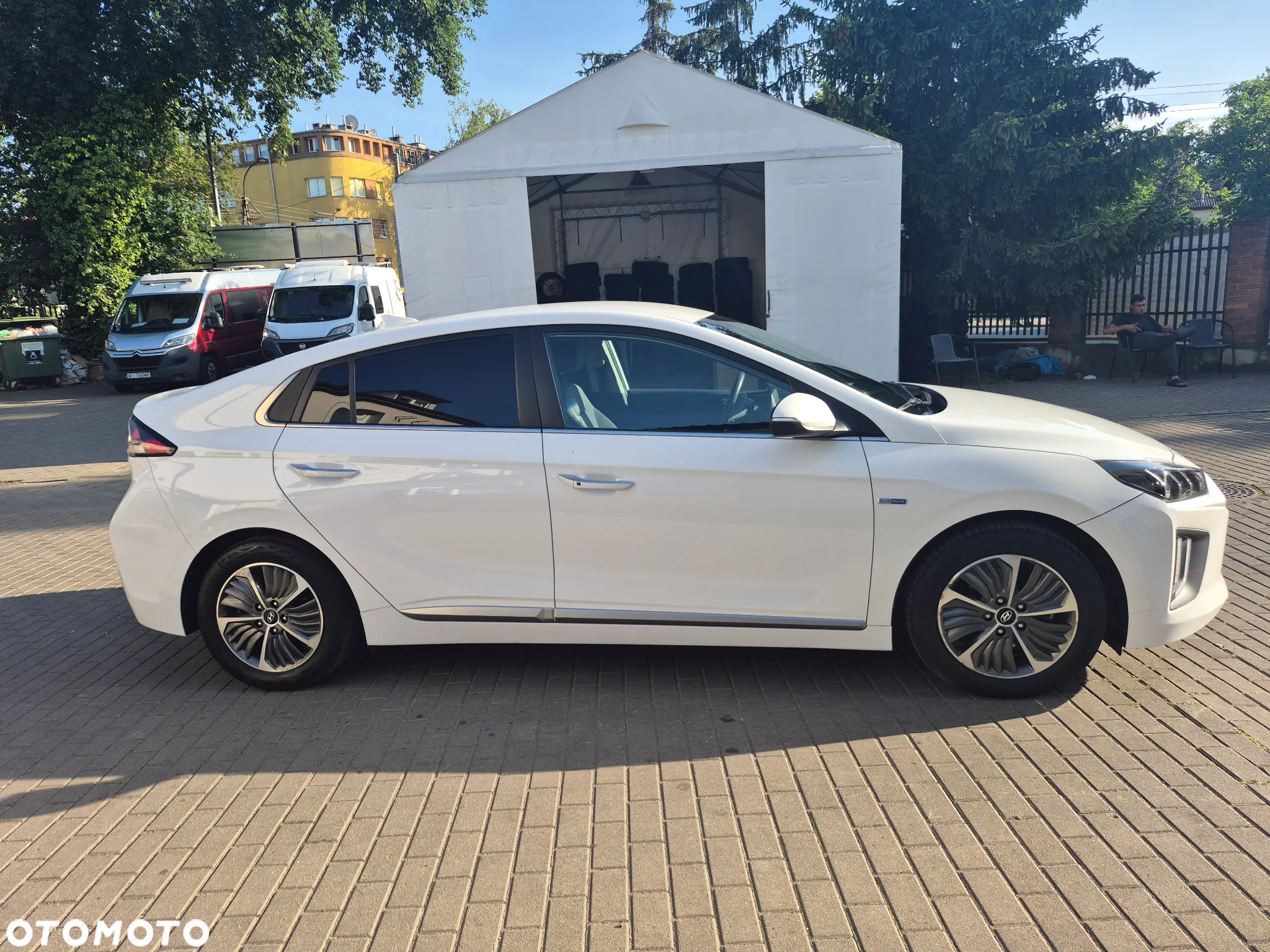 Hyundai IONIQ Hybrid 1.6 GDI Premium - 9