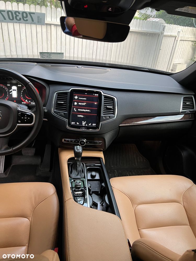 Volvo XC 90 T6 AWD Momentum 7os - 17