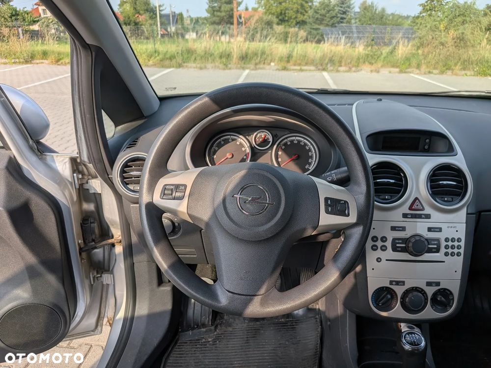 Opel Corsa - 27