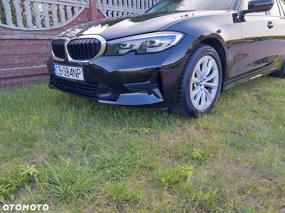 BMW Seria 3 318i Business Edition - 8