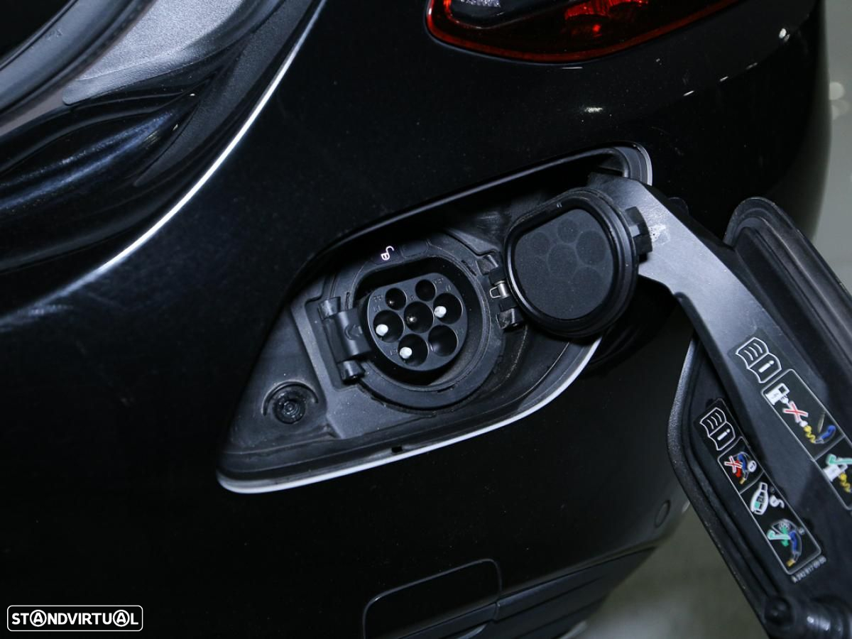 Mercedes-Benz C 300 de Avantgarde - 26