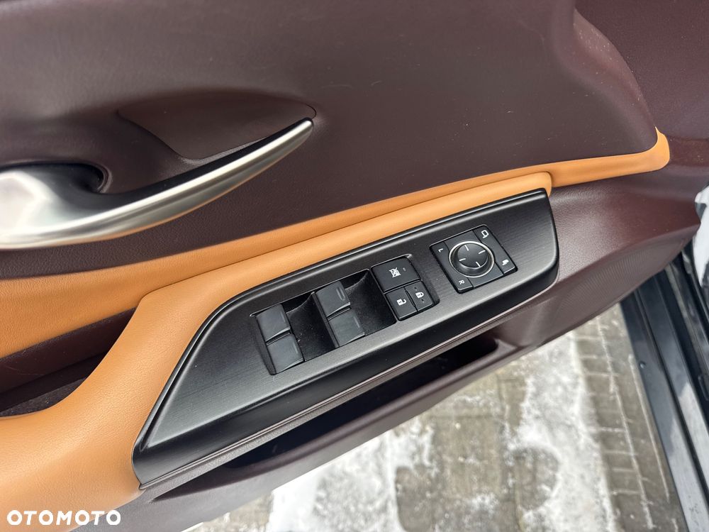 Lexus ES 300h Prestige - 13