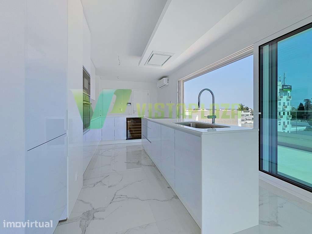 Exclusiva Penthouse T3 com Piscina Privada e Terraço de 100 m² na Q... - Grande imagem: 3/34