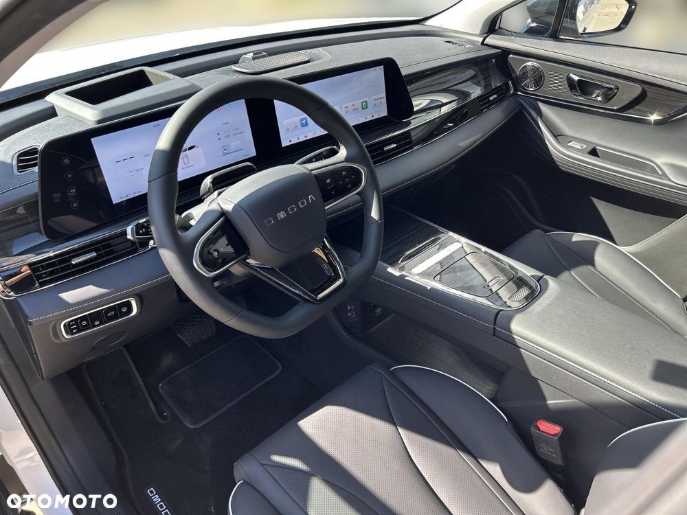 Omoda E5 - 10
