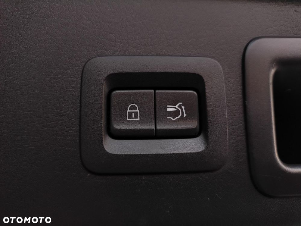 Mazda CX-30 2.0 mHEV Hikari AWD - 27