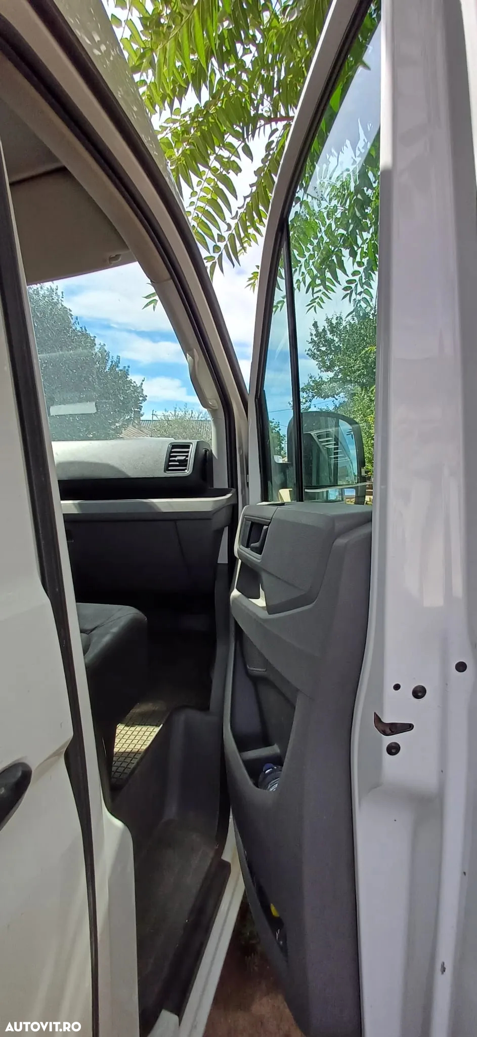 Volkswagen Crafter - 8