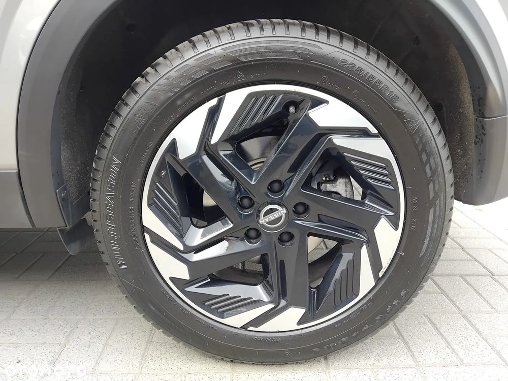 Nissan Qashqai 1.3 DIG-T MHEV N-Connecta Xtronic - 28