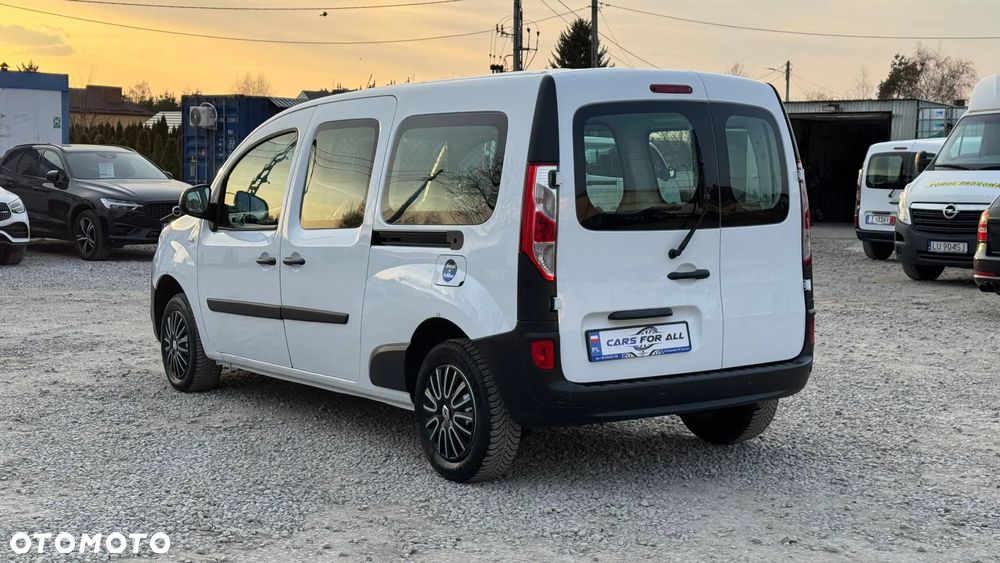 Renault Kangoo BLUE dCi 95 LIMITED - 8
