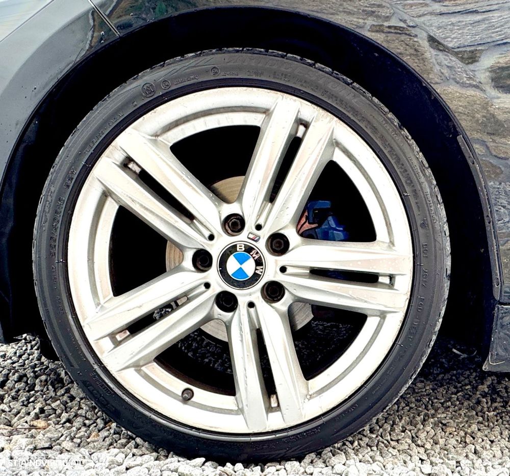 BMW 118 d Pack M - 13