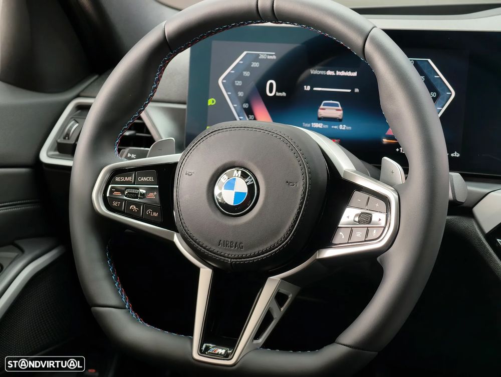 BMW 318 d Aut. M Sport - 34