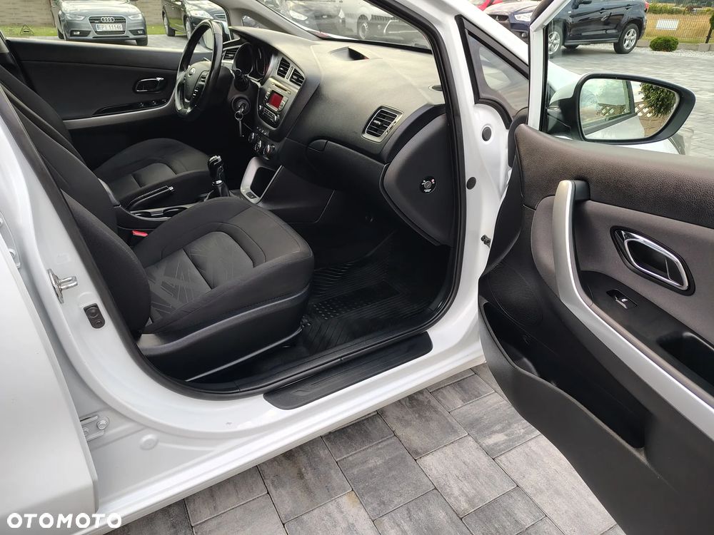 Kia Ceed 1.6 GDI Platinum Edition - 15