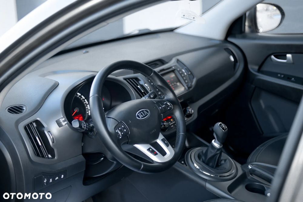 Kia Sportage 2.0 CRDI L - 8