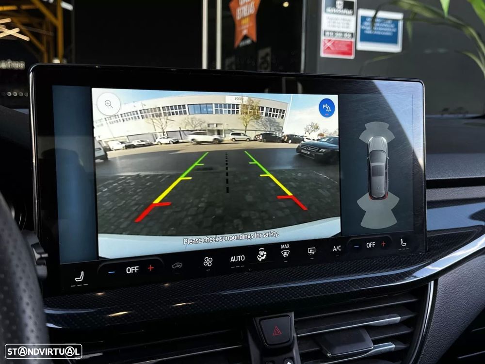 Ford Focus 1.0 EcoBoost MHEV ST-Line X Aut. - 26