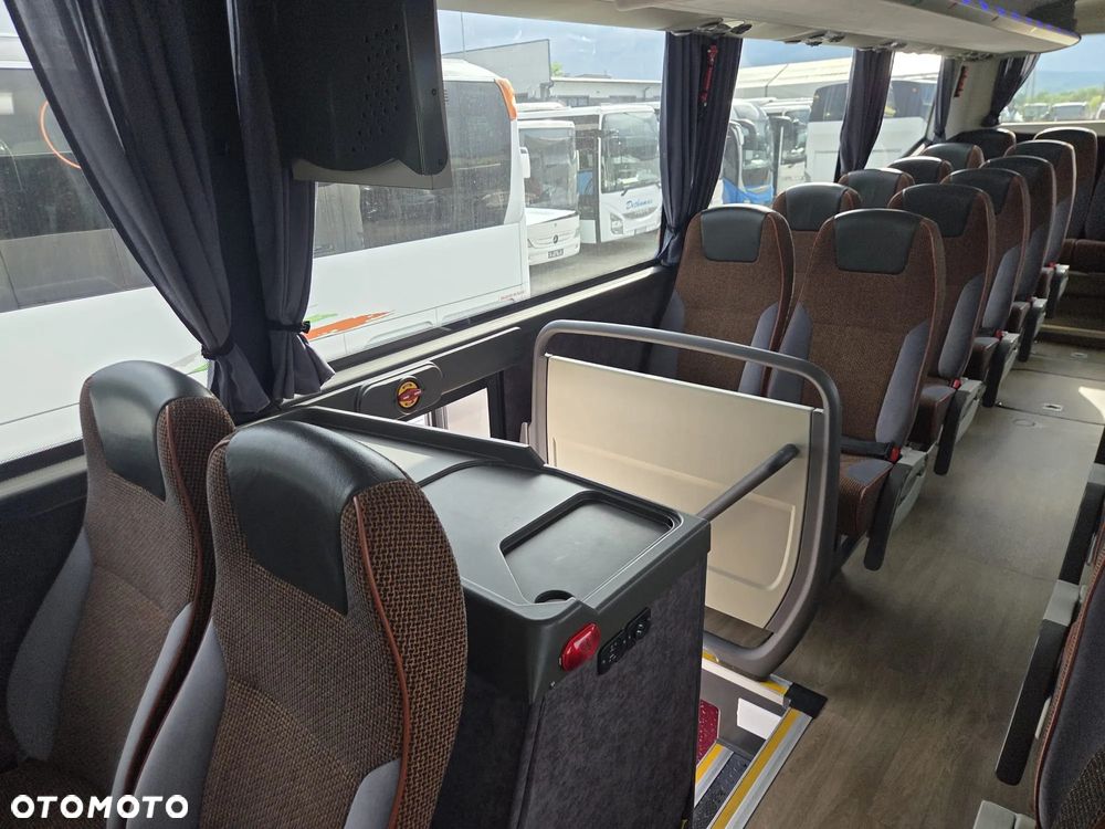 VDL BOVA FHD 2 / SPROWADZONA / WC / 59 MIEJSC / EURO 6 - 26