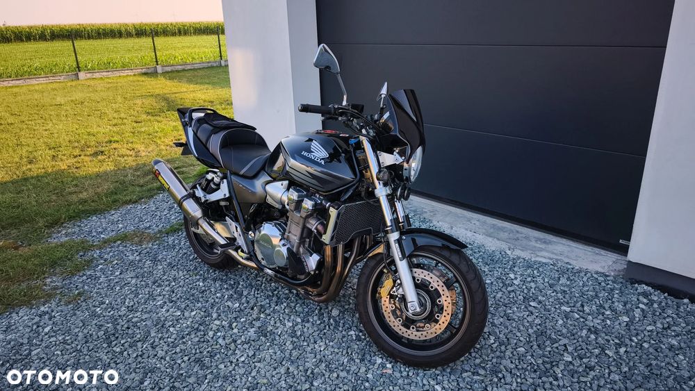 Honda CB - 27