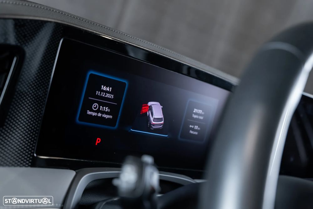 VW Passat Variant 2.0 TDi Business DSG - 15