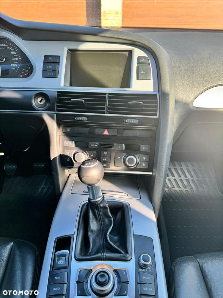 Audi A6 Avant 2.0 TDI - 12
