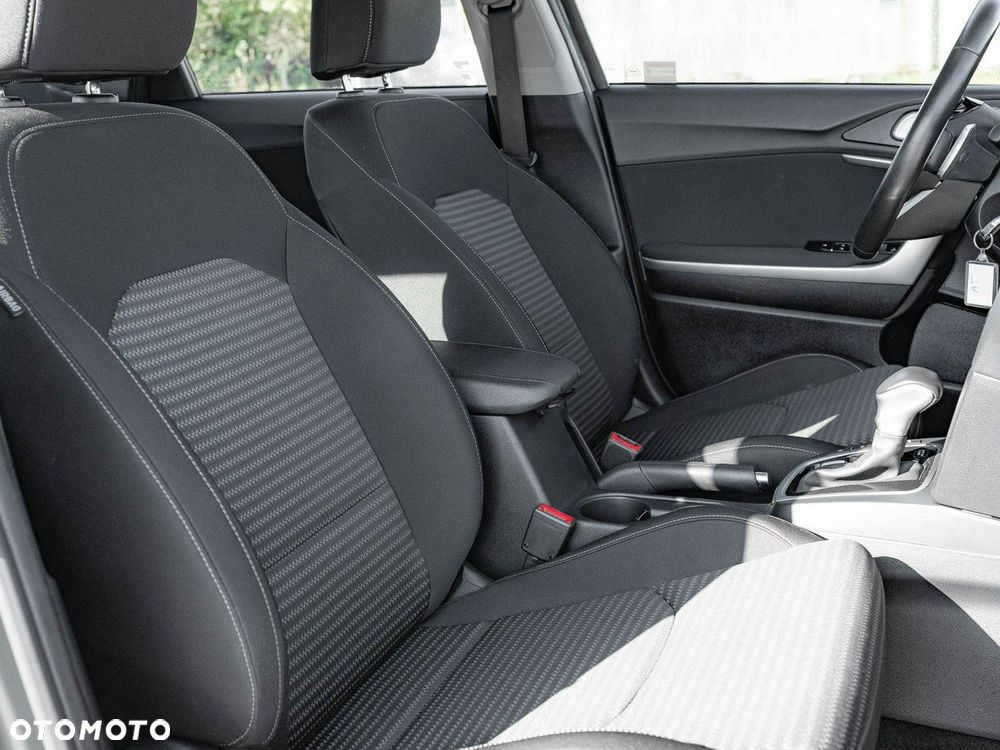 Kia Ceed 1.5 T-GDI M DCT - 31