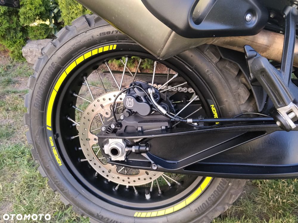 Husqvarna Norden - 3
