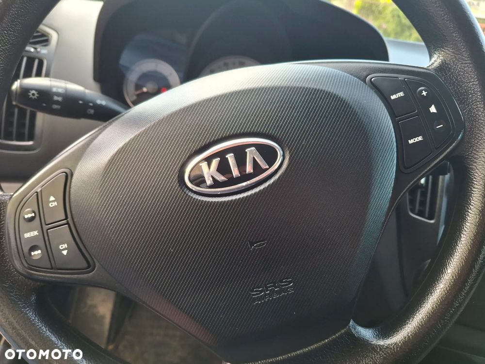 Kia Ceed 1.6 Crdi Comfort - 30