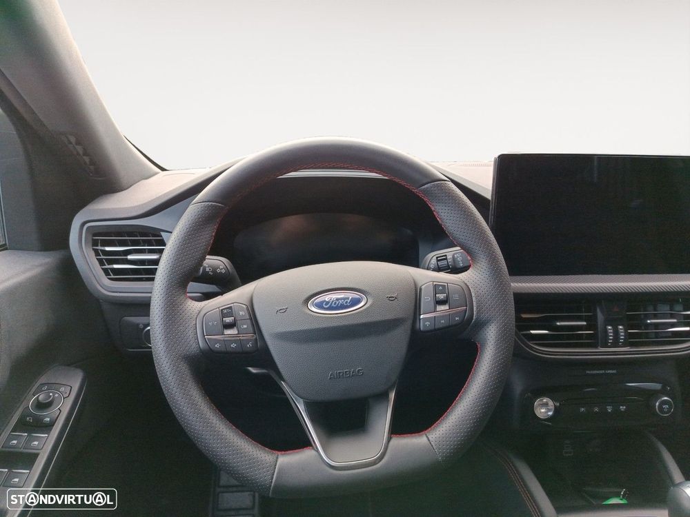 Ford Kuga 1.5 EcoBoost ST-Line - 12