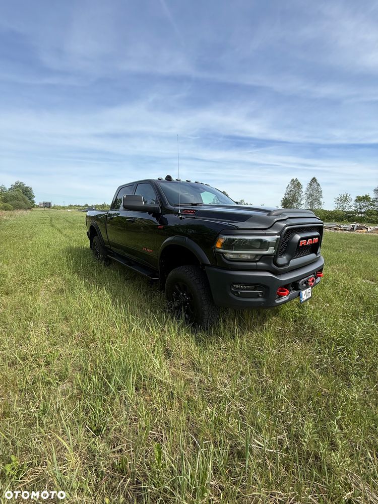 Dodge RAM - 2