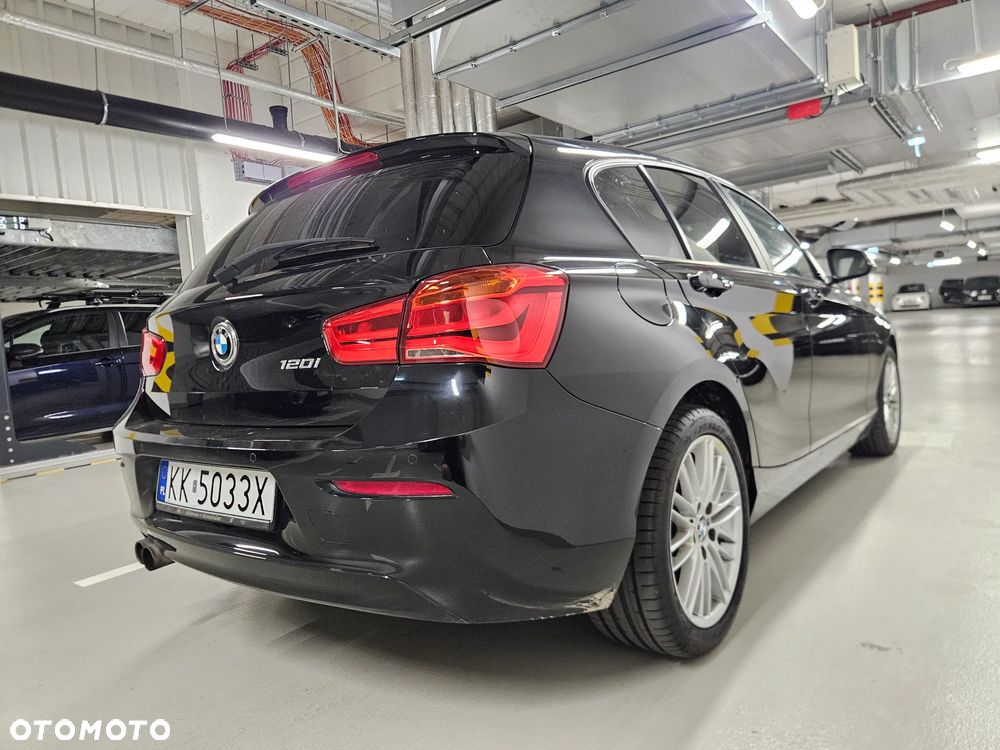 BMW Seria 1 120i Advantage sport - 5