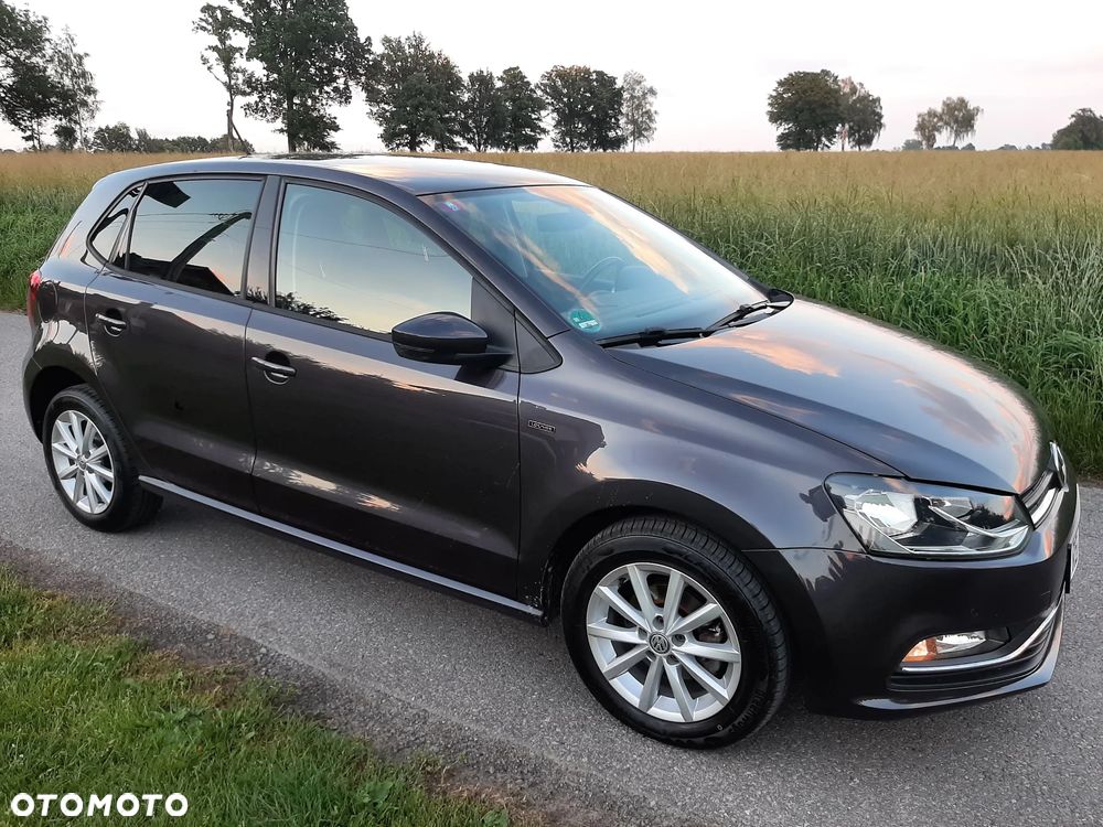Volkswagen Golf - 2