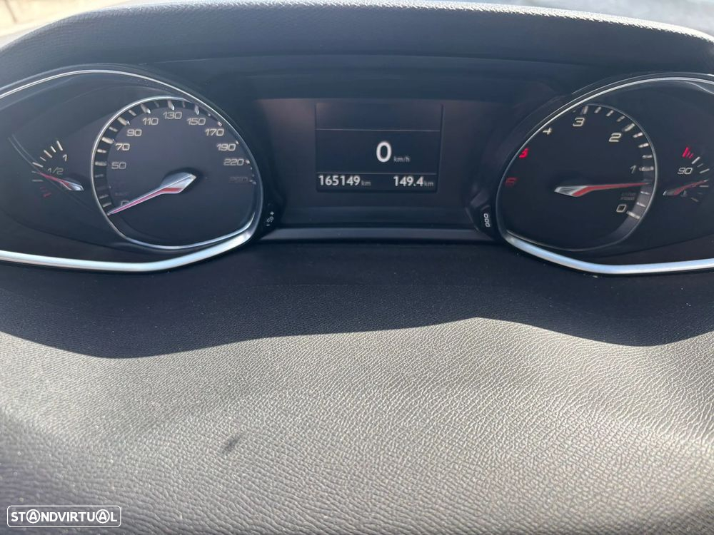 Peugeot 308 - 7