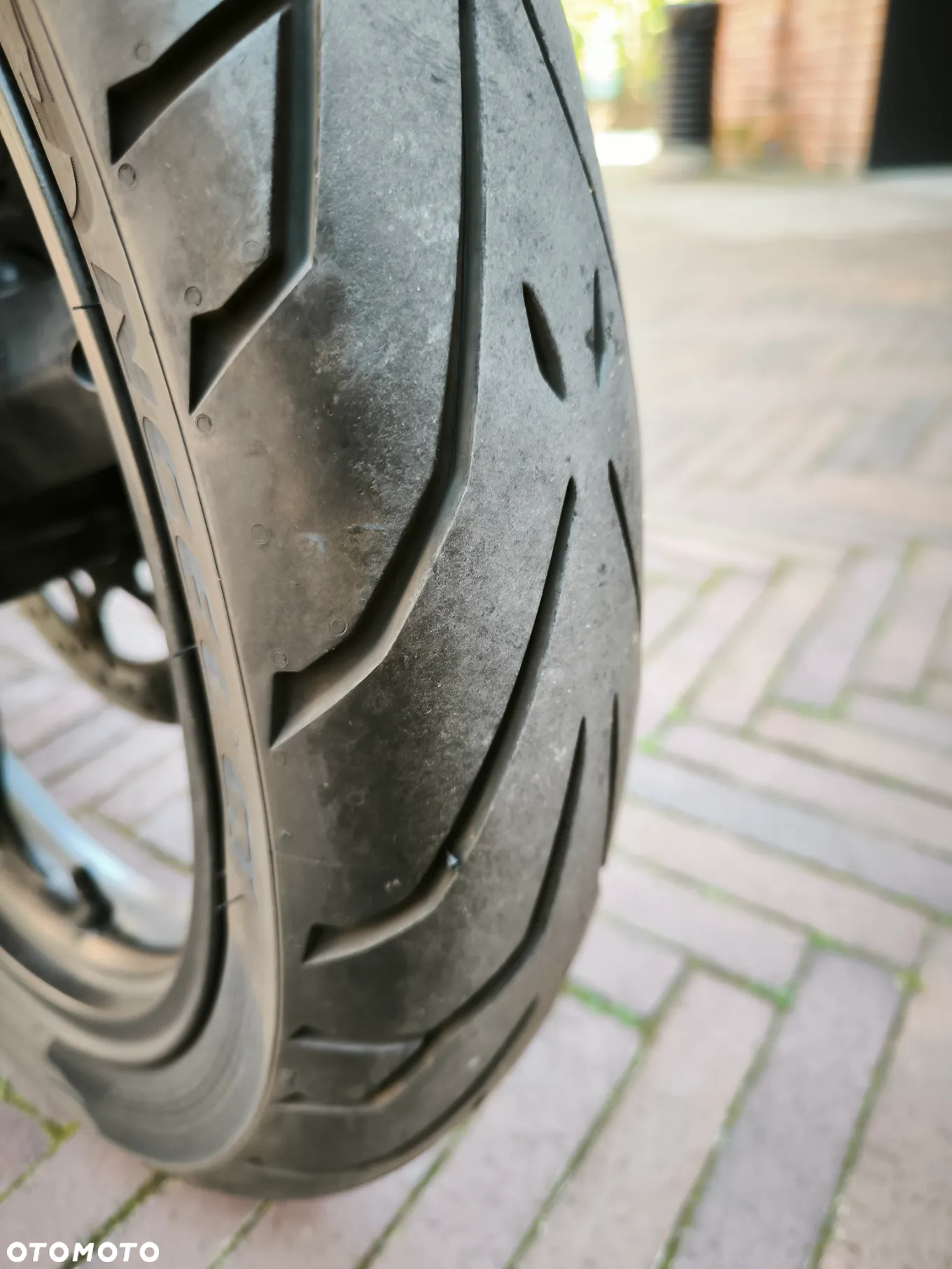 Suzuki V-STROM - 17