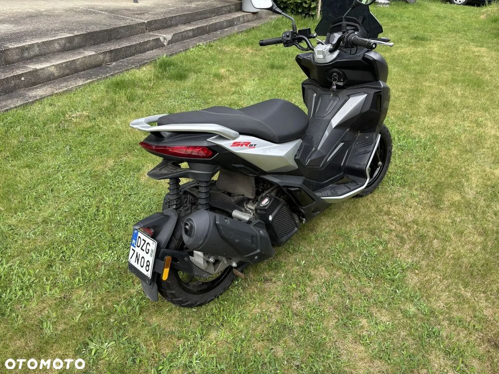 Aprilia SR - 4