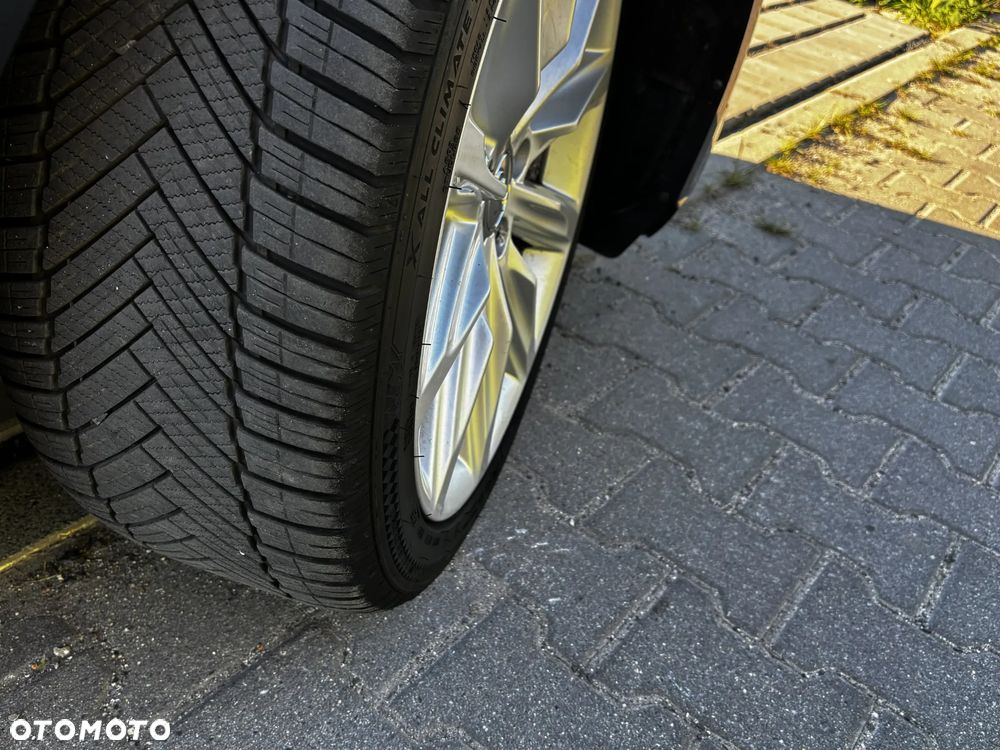 Audi A6 Avant 3.0 TDI DPF quattro S tronic - 26