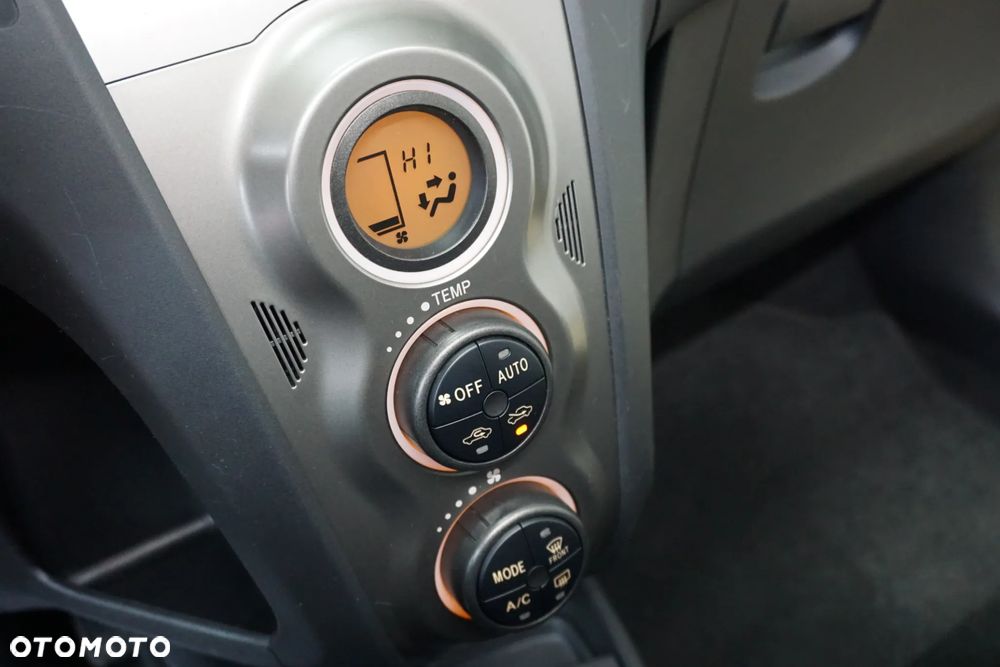 Toyota Yaris 1.0 VVT-i Comfort - 34