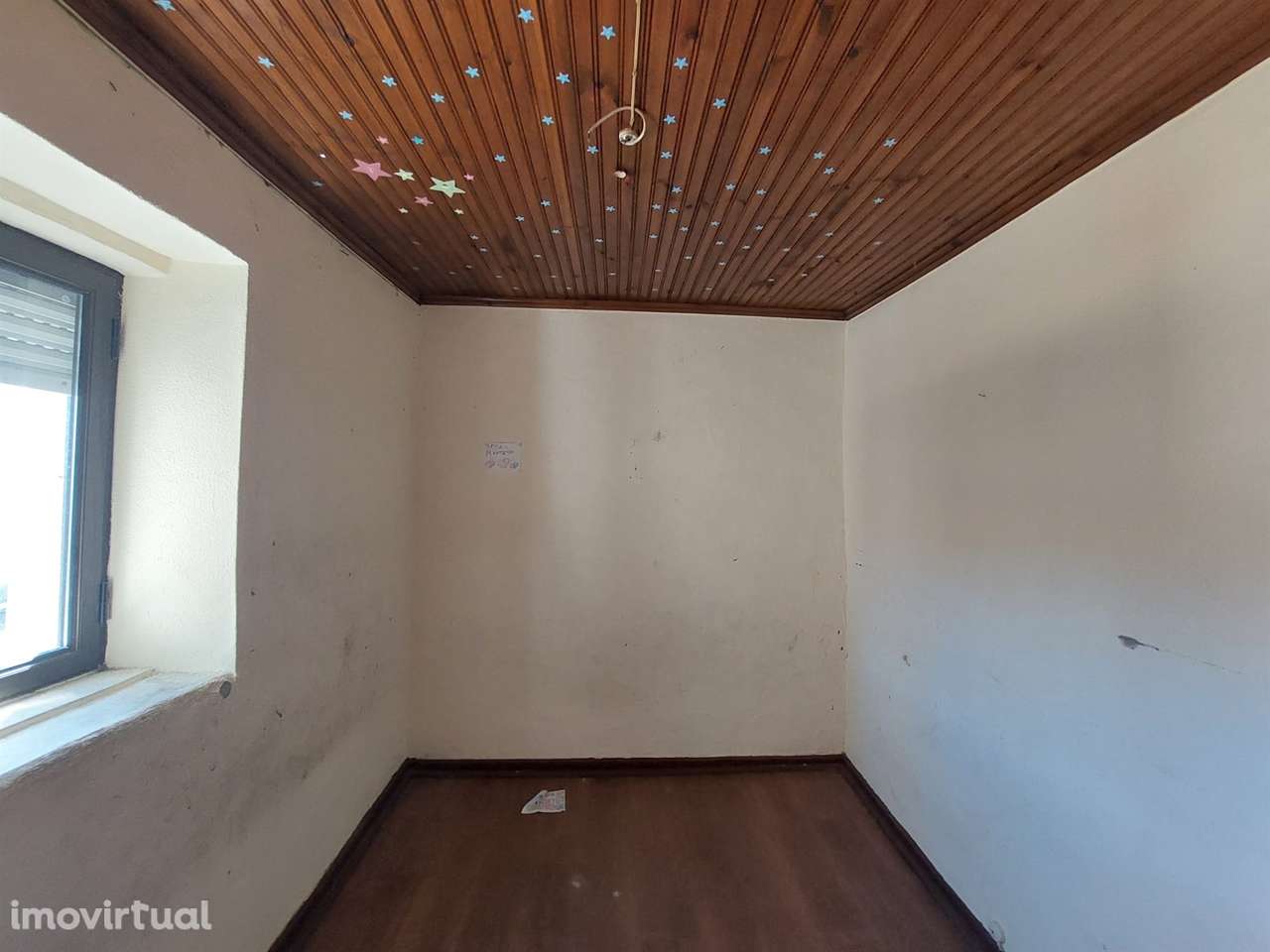 Moradia para Restaurar T2+2 Venda em Nespereira,Gouveia - Grande imagem: 5/11