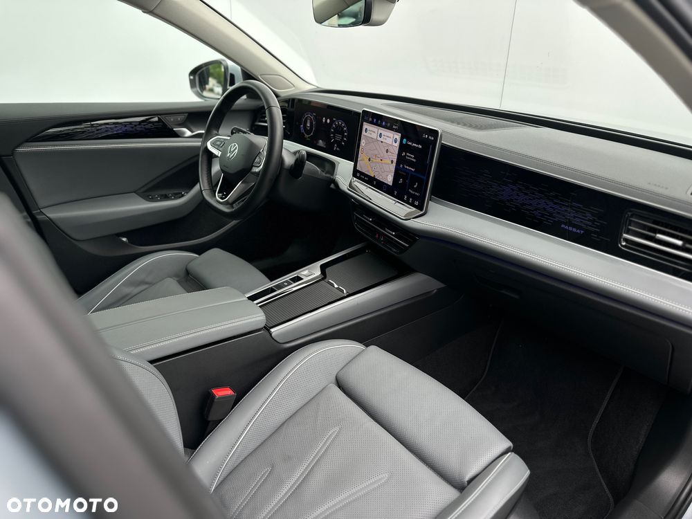 Volkswagen Passat Variant 1.5 TSI ACT mHEV Elegance DSG - 12