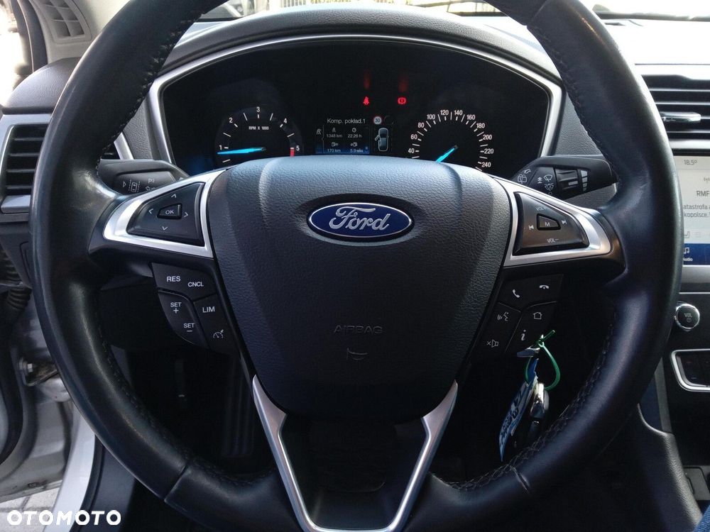 Ford Mondeo - 17