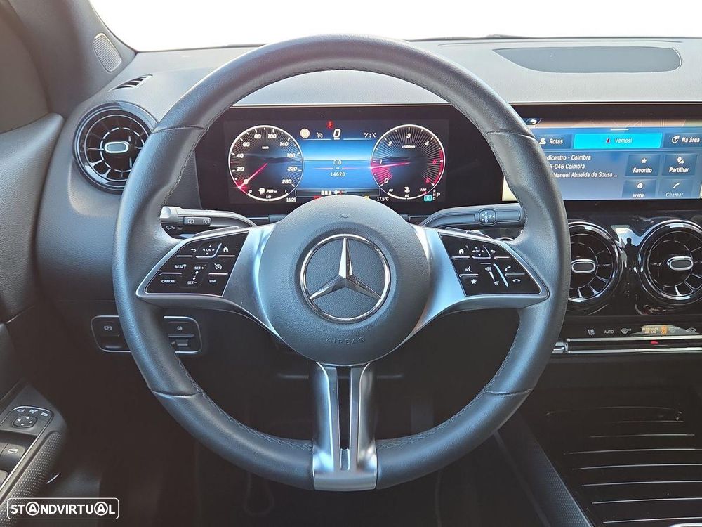 Mercedes-Benz GLA 180 d - 15