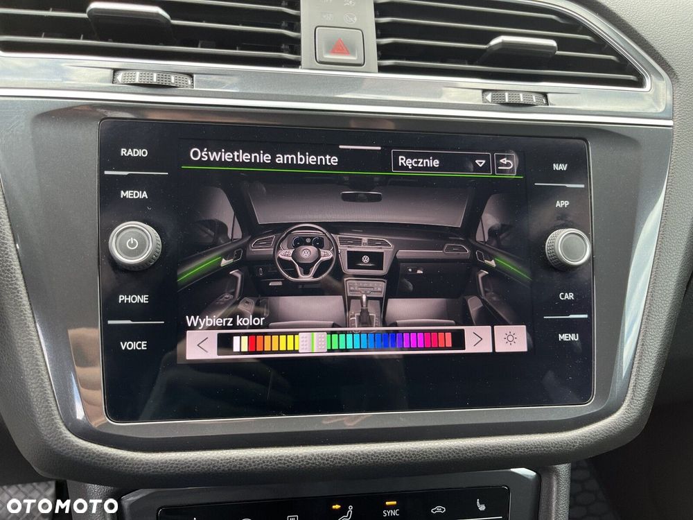 Volkswagen Tiguan Allspace 2.0 TSI 4Mot Elegance DSG 7os - 19