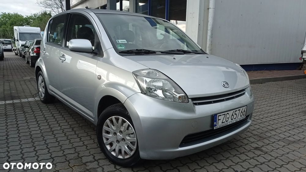Daihatsu Sirion 1.3 - 26